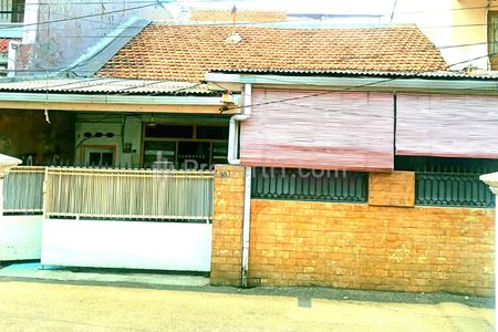 Rumah Dijual Strategis Tidak Jauh dari Tugu Pancoran Tebet, Jakarta Selatan