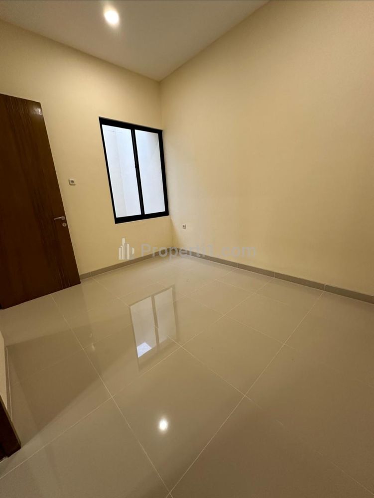 Dijual Rumah Baru Alam Sutera Cluster Flamboyan Tangerang Selatan
