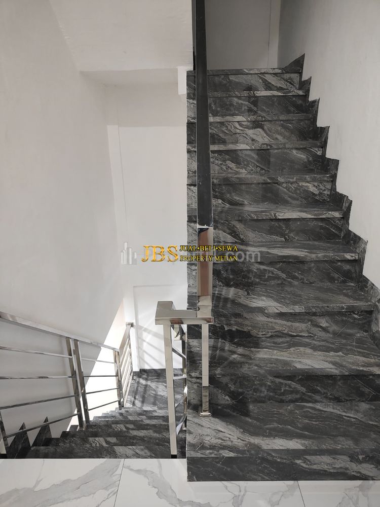 Rumah Siap Huni Dijual di Komplek Cemara Asri Medan Jalan Katalia Terrace 2