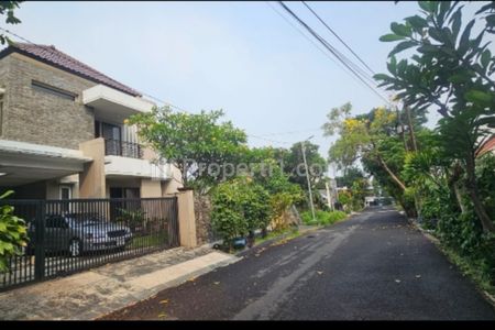 Jual Rumah di Soekarno Hatta Malang Dekat Kampus UB, Luas Tanah 408 m2