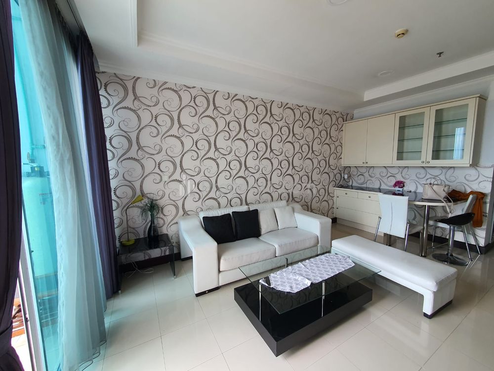 Sewa Apartemen Essence Darmawangsa Dekat MRT Blok A Jakarta Selatan - 2BR Furnished