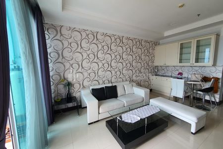 Sewa Apartemen Essence Darmawangsa Dekat MRT Blok A Jakarta Selatan - 2BR Furnished