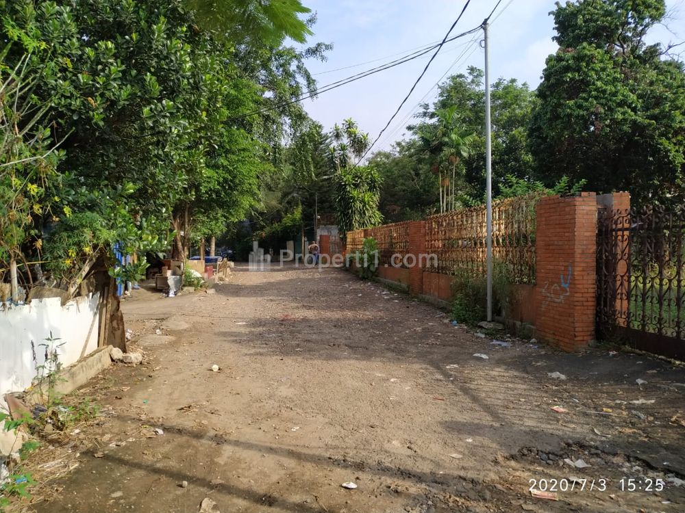 Jual Tanah Murah Nego SHM 5224 m2 di Jalan Mertilang, Petukangan, Pesanggrahan, Dekat Pintu Tol, Akses Dua Mobil, Zona Kuning, Jakarta Selatan