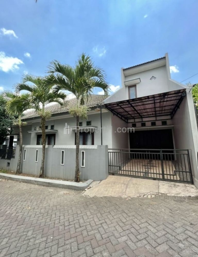 Dijual Rumah Hook di Soekarno Hatta Malang, Luas Tanah 185 m2