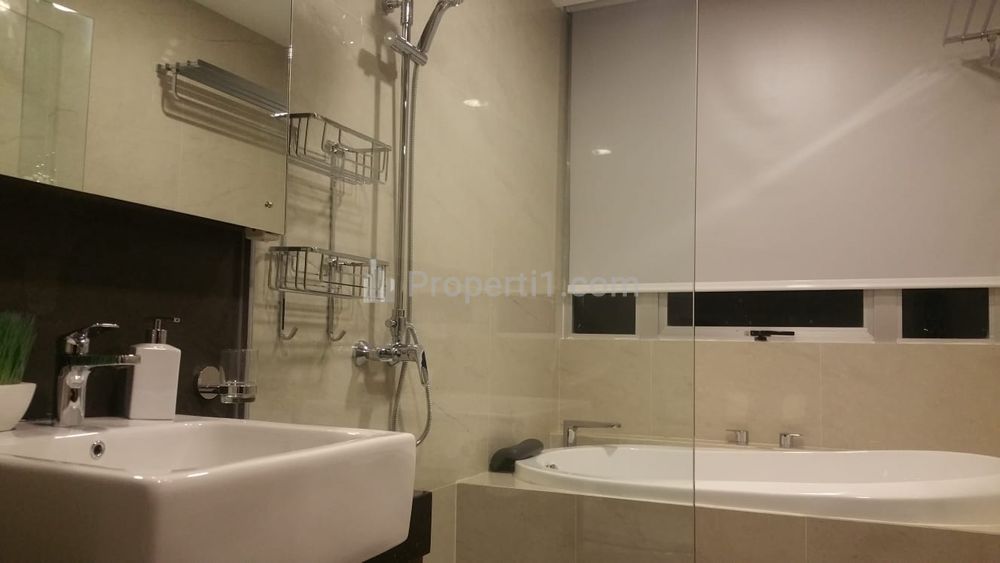 Sewa Apartemen Kemang Village Infinity Tower, Private Lift, Pets Friendly, Ready to Move In - 2+1 BR Fully Furnished