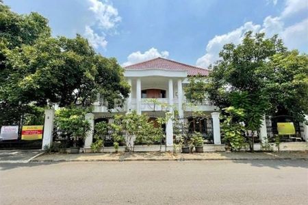 Jual Rumah Mewah di Sindanglaya Kota Depok Siap Dihuni