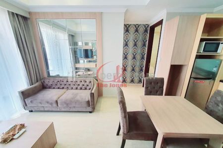 For Rent Apartment Menteng Park Cikini Tower Diamond (Private Lift) - 2 Bedrooms Luas Fully Furnished & Good Unit