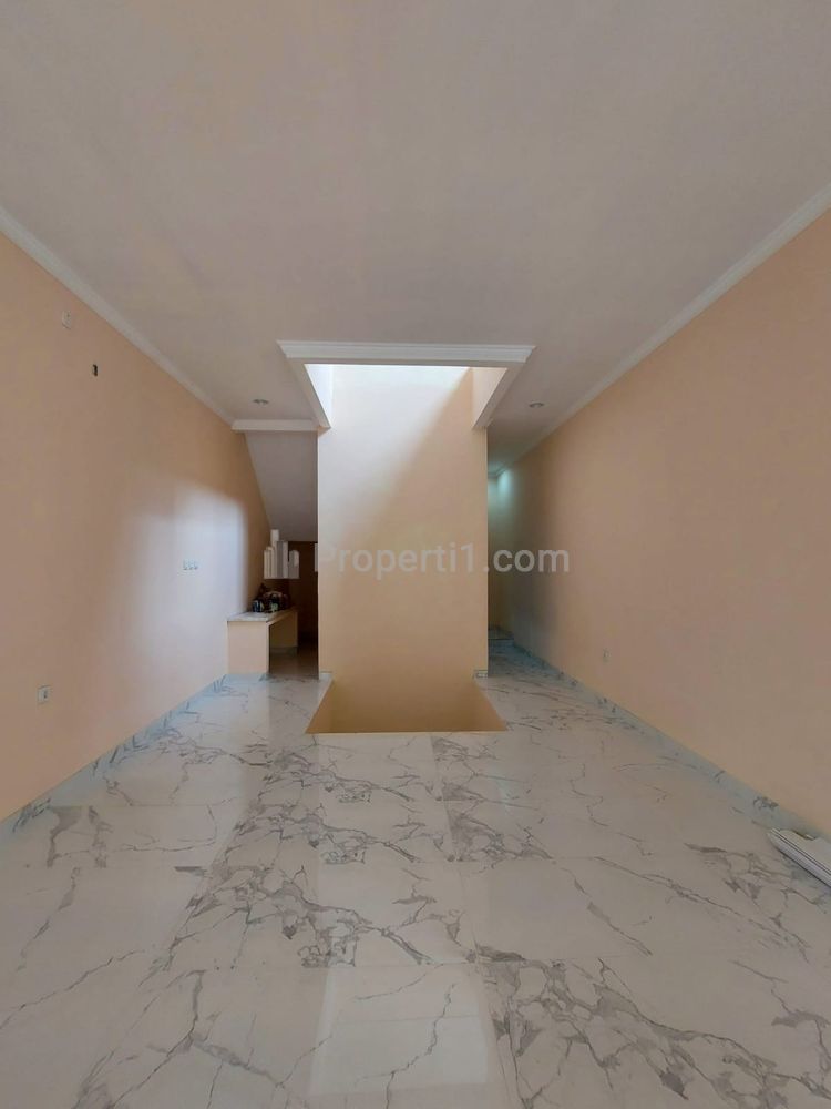Dijual Ruko Baru 4.5 Lantai di Duren Tiga, Pancoran, Jakarta Selatan
