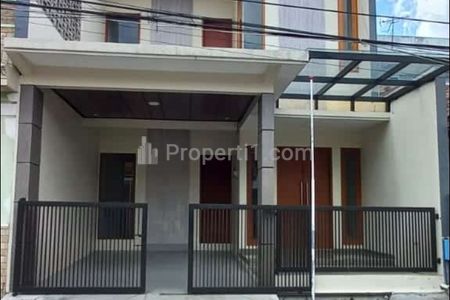 Dijual Rumah di Sulfat Malang, 1,5 Lantai