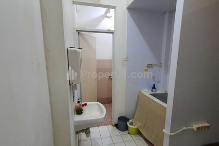 Dijual Ruko di Jalan Kelapa Hibrida Raya, Kelapa Gading, Jakarta Utara