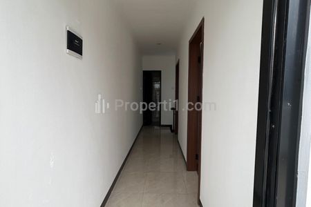 Dijual Ruko 3 Lantai di Villa Melati Mas Tangerang Selatan