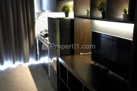 Sewa Apartemen Royal Mediterania Garden Residence Tanjung Duren Tipe 2 Bedroom Furnished