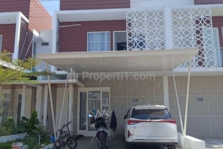 Jual Rumah Ada Rooftop di Karangploso Malang