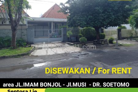 Disewakan Rumah 402 m2 di Surabaya Pusat Kota Area Jalan imam Bonjol - Dr.soetomo - Desain Jadoel Instagramable Cocok Buat Segala Usaha