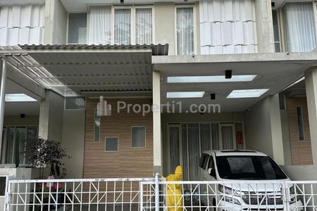 Dijual Rumah Villa di Puncak Tidar Malang, 2 Lantai