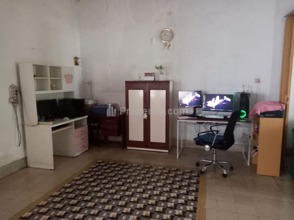 Disewakan Rumah 402 m2 di Surabaya Pusat Kota Area Jalan imam Bonjol - Dr.soetomo - Desain Jadoel Instagramable Cocok Buat Segala Usaha