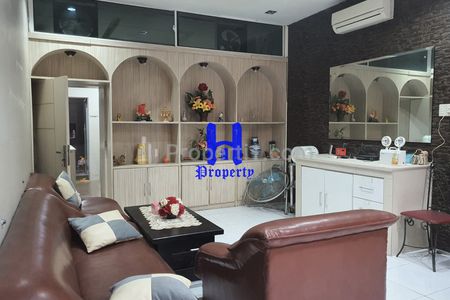 Jual Ruko Kondisi Siap Huni Full Furnished di Jalan Asia Baru - Medan