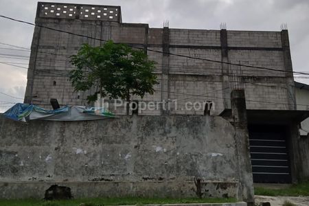 Dijual Tanah dan Bangunan Lokasi Raya Lawang Malang, Luas 570 m2