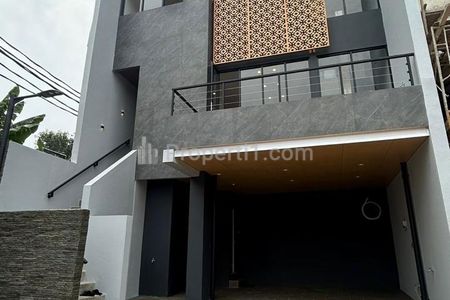 Dijual Brand New Townhouse Area Kebayoran Lama, Jakarta Selatan