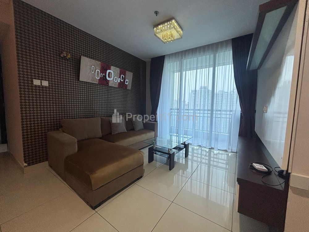 Disewakan Apartemen Central Park Residences, 2BR Furnish Luas 77,5 m2