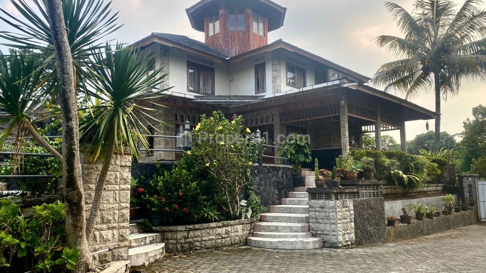 Dijual Villa Sejuk dan Nyaman di Sukakarya Kabupaten Bogor
