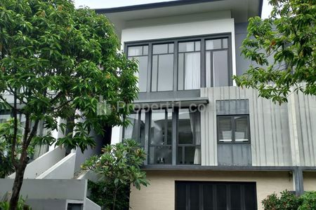 Disewakan Rumah di LAKEWOOD NAVAPARK, BSD City, Tangerang