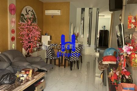 Dijual Rumah Siap Huni di Komplek Graha Metropolitan Medan Cluster Takapuna Residence