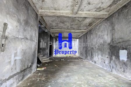 Dijual Rumah Kondisi Kosong di Komplek Mutiara Residence - Medan