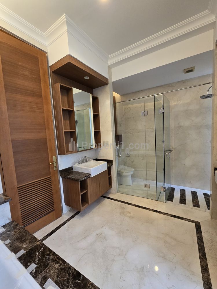 Disewakan Brand New House di Cipete Jakarta Selatan