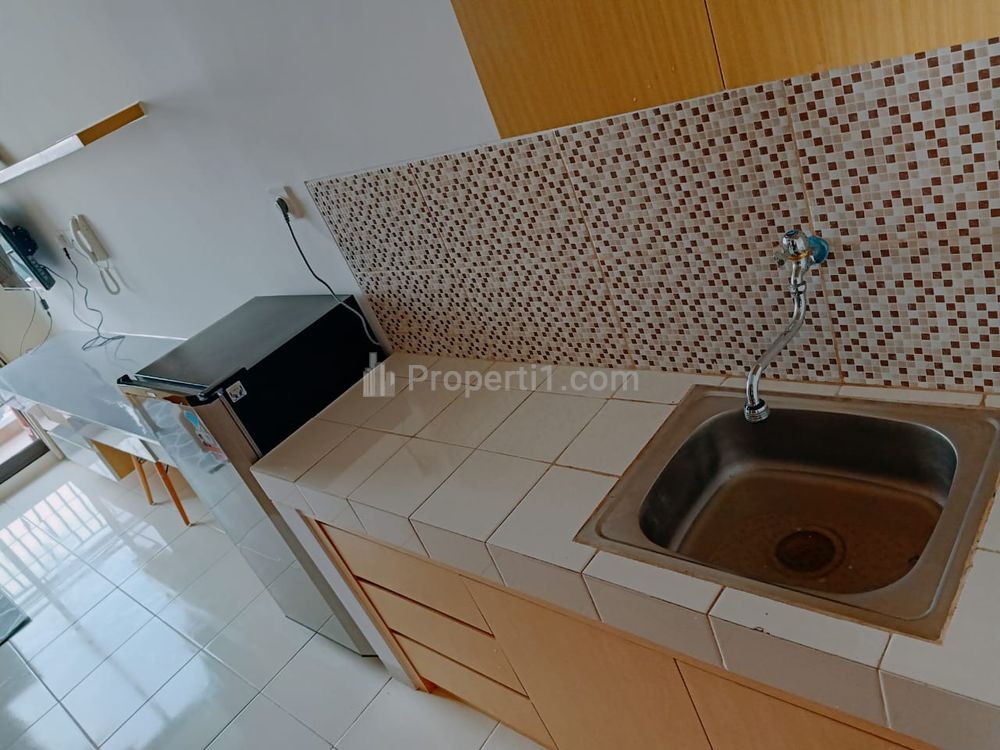 Lemari es plus kitchen set