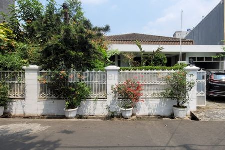 Dijual Rumah Cantik di Area Kebun Jeruk, Srengseng, Kembangan, Jakarta Barat