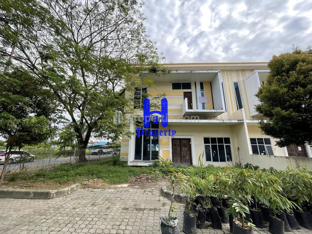 Dijual Rumah Komplek Graha Metropolitan Cluster Sophie Suites, Medan