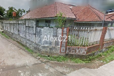 Dijual Tanah Perumahan Strategis untuk Rumah / Kantor di Area Pakubuwono, Grogol Selatan, Kebayoran Lama, Jakarta Selatan