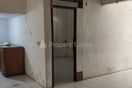 Dijual Rumah Kosong di Jalan Ploso Timur Kota Surabaya