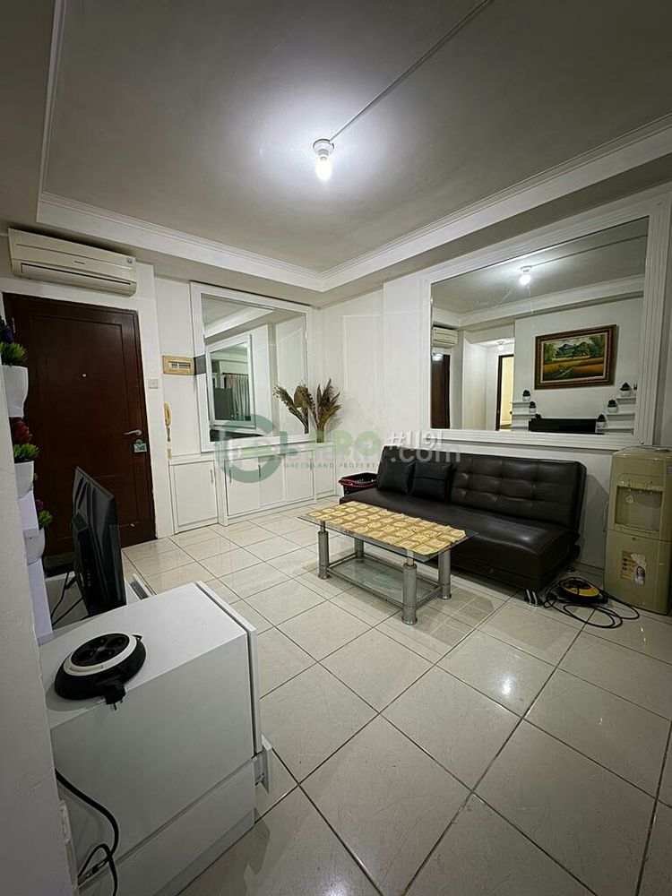 Disewakan Apartemen Mediterania Garden Residence 2 Best View di Central Park Jakarta Barat - 3+1 BR Full Furnished