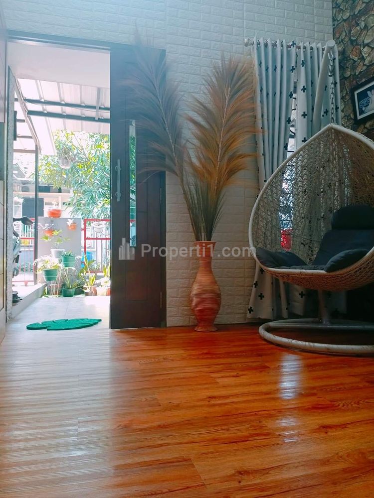 Rumah Dijual di Cinere Depok Luas Tanah 120 m2 Harga 1,3 Milyar