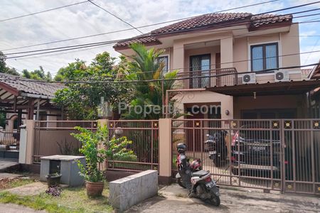 Rumah Disewakan Full Furnished Dalam Perumahan di Cinere, Jakarta Selatan