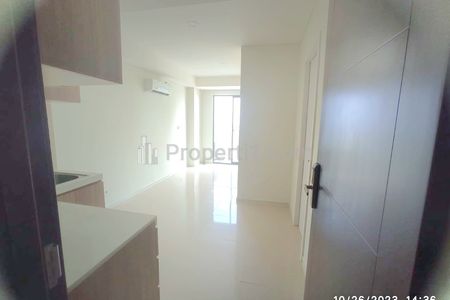 Dijual Apartemen Daan Mogot City MURAH Luas 32 m2, Jakarta Barat - Studio Semi Furnished