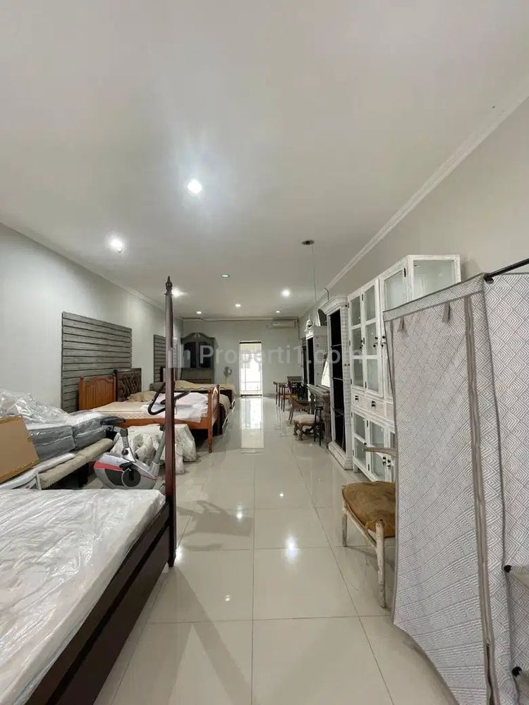 Jual Ruko Bagus 2 Lantai di Komplek Taman Palagan Asri Sleman