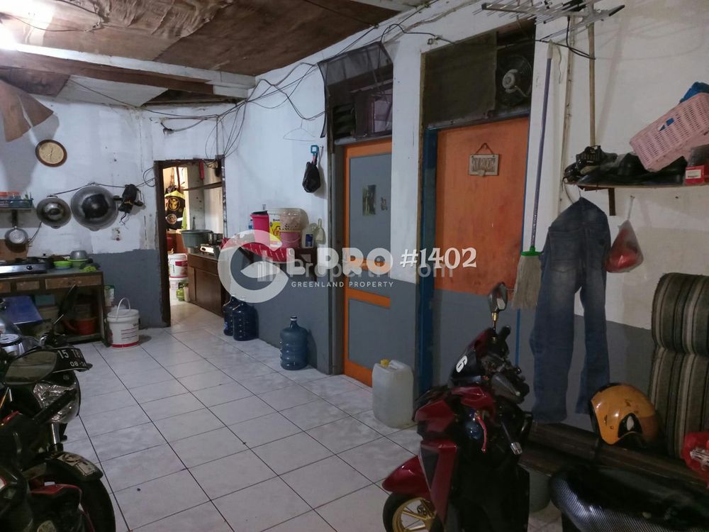 Disewakan Rumah 4 Bedroom Unfurnish di Grogol Jakarta Barat