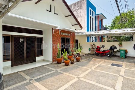 Dijual Rumah Terawat dan Siap Huni Lokasi Strategis di Kebayoran Baru, Jakarta Selatan