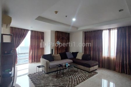 Disewakan Apartemen FX Residence 3+1 BR Private Lift Fully Furnished