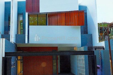 Dijual Rumah Desain Tropis Modern di Pondok Bambu, Duren Sawit, Jakarta Timur