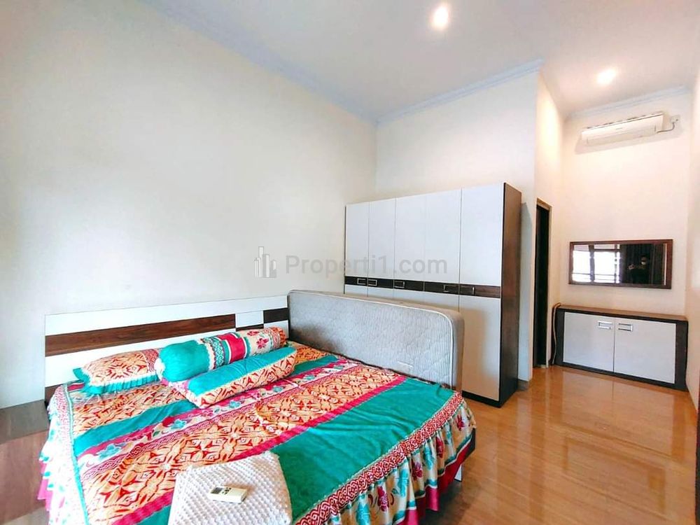 Dijual Villa Cantik Lokasi Dekat Wisata Ada Pool Pribadi Nego Lokasi di Sleman