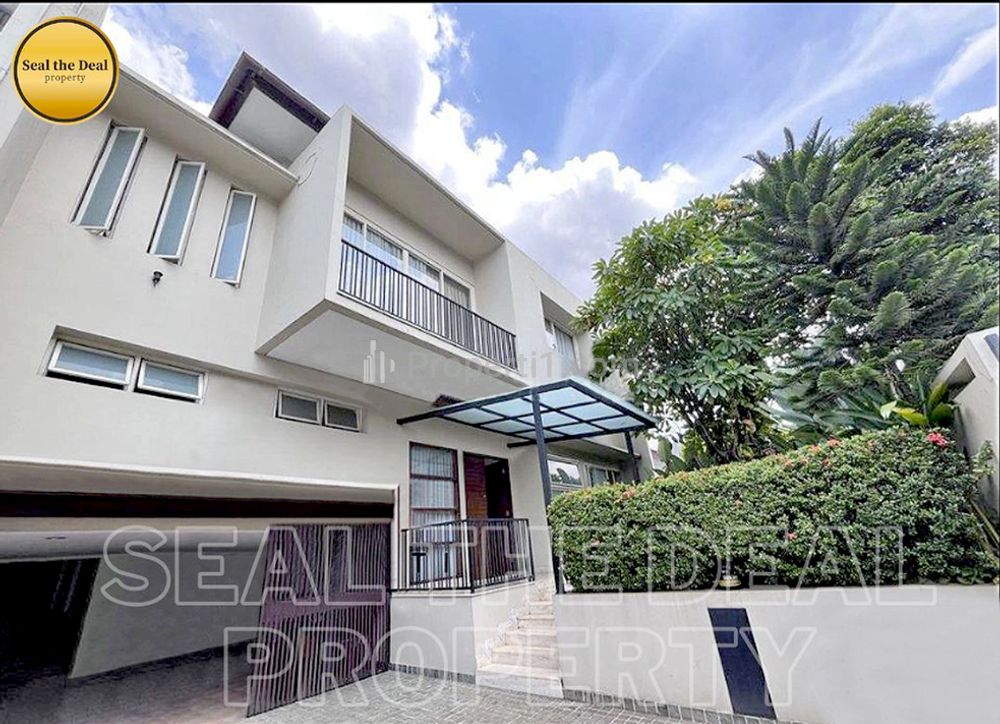Disewakan Rumah Modern di Pondok Indah Jakarta Selatan STD568