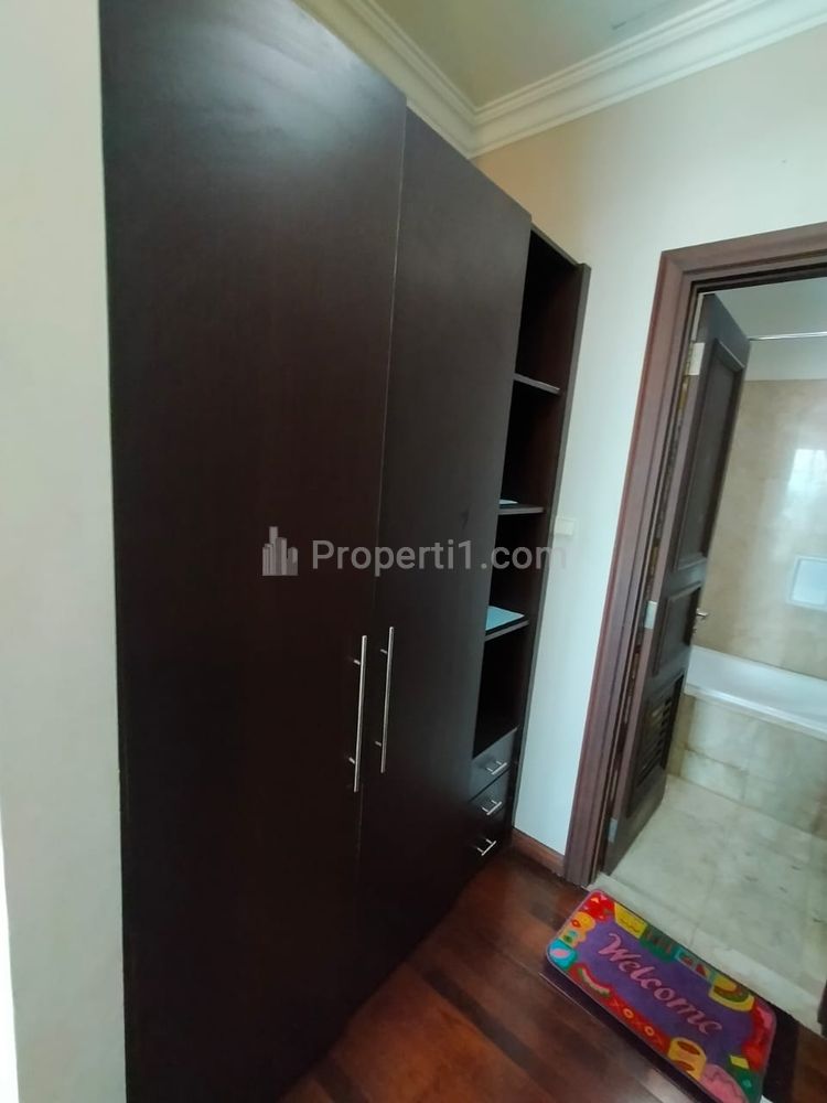Dijual Cepat Apartemen Bellezza Tower Versailles - 2 BR Full Furnished