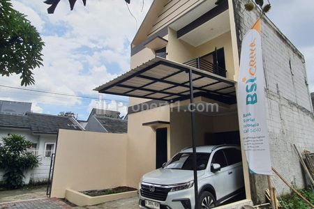 Dijual Rumah 2 Lantai 3 Kamar Tidur Siap Huni Lokasi Lubang Buaya Jakarta Timur