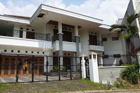 Jual Rumah Mewah di Komplek Villa Gading Indah Jakarta Utara