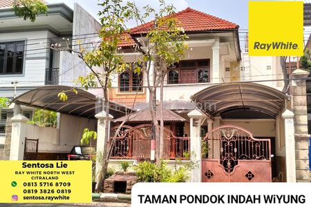 Dijual Rumah Taman Pondok Indah Wiyung Surabaya - Raya Jalan Kembar Utama Dekat Akses Tol Gunungsari, Pakuwon Mall