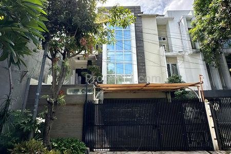 Dijual Rumah Dalam Cluster Area Pondok Indah, Jakarta Selatan